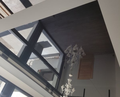 miroiterie_avignonnaise_revetement_mural_verre-1