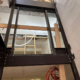 Photo d'une cage d'ascenseur noir réalisé par SFML.