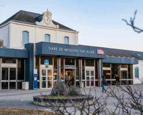vitrerie_stephanoise_renovation_verriere_acier_gare_de_moulins