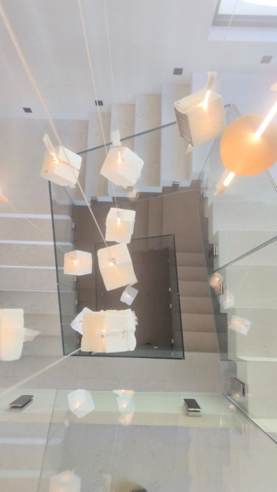garde-corps en verre sur mesure vue du haut