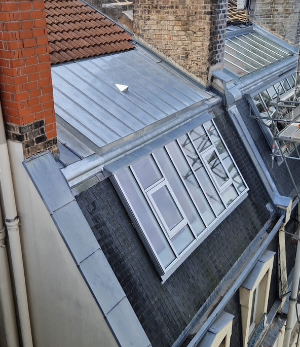 vitrerie_stephanoise_verriere_de_toiture_sur_mesure_lyon