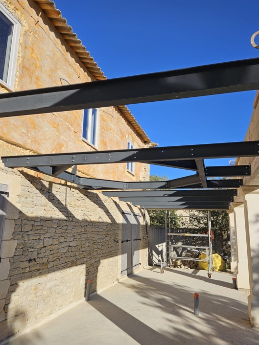 sfml_renovation_lot_serrurerie_bourse_du_travail_arles_3